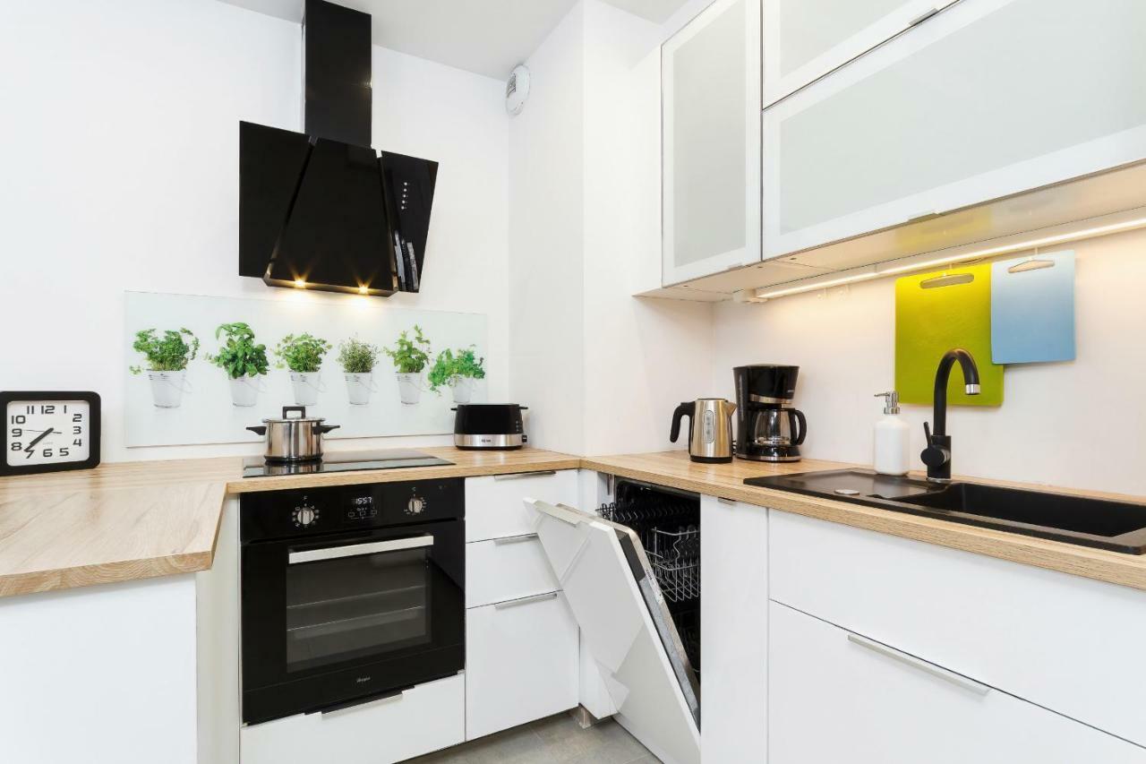 Apartments Claro II By Noclegi Renters Krakow Exterior photo